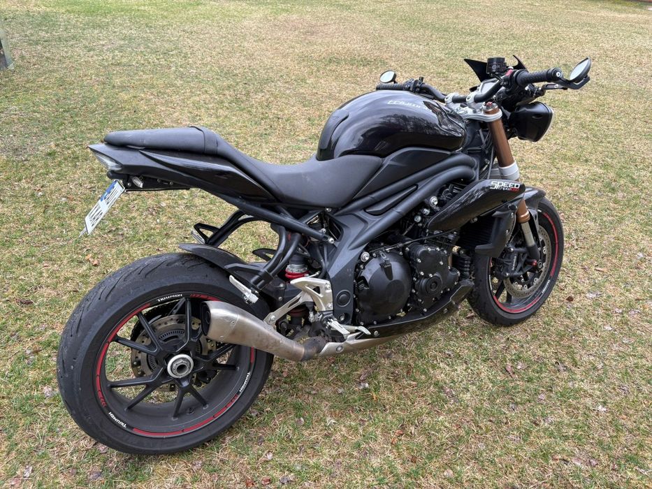 Triumph Speed Triple 1050 cm3
