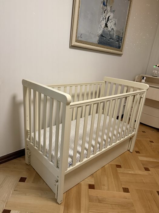 Ліжко дитяче колір слонова кістка + матрас