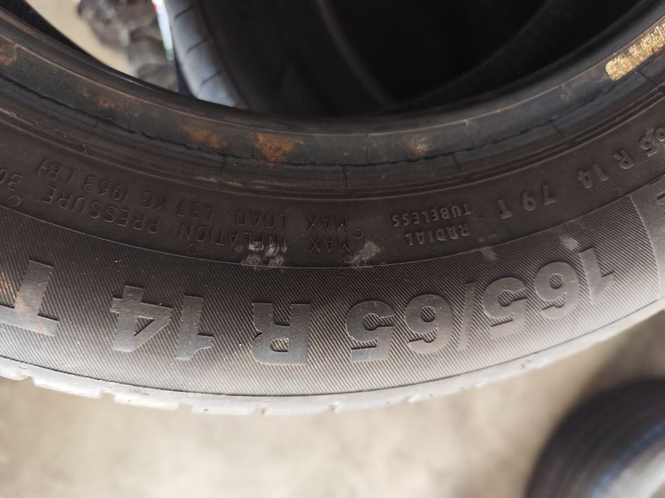 Pneus 165/65r14 Continental EC5 80% piso