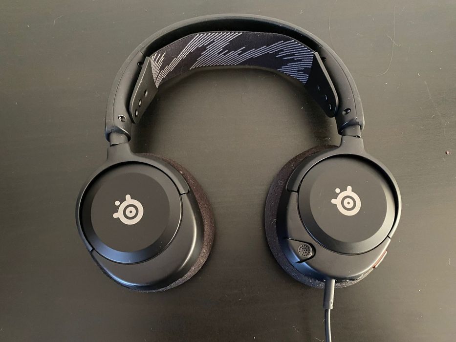 Steelseries Arctis Nova 1