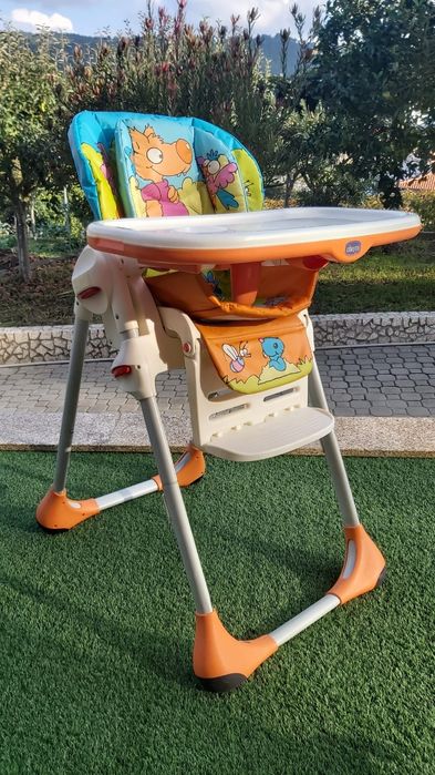 Cadeira de Alimentação Chicco Polly 2 em 1 - Colorida e Ajustável!