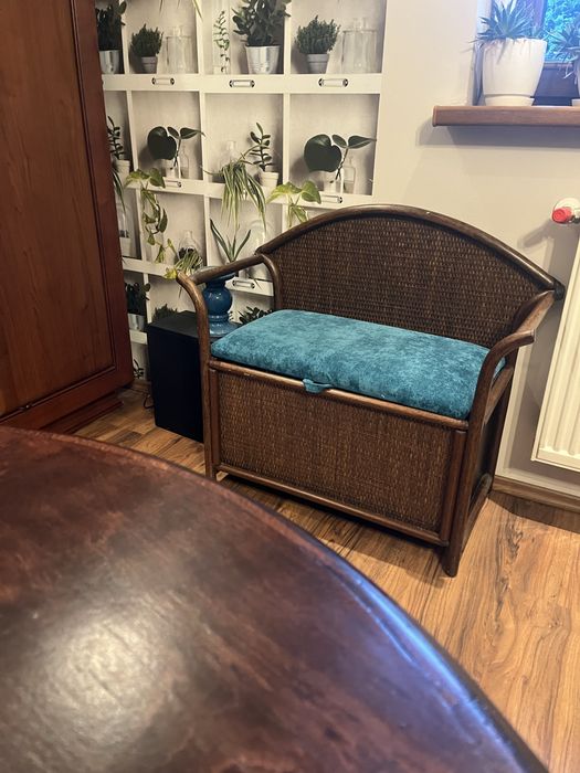 Fotel siedzisko rattanowe i drewno