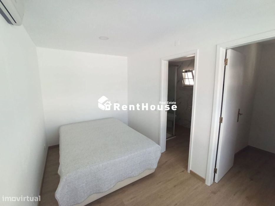 Pequena Moradia junto á Praia