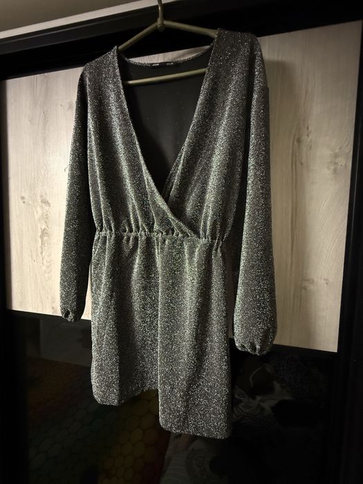 Продам плаття з блискавками