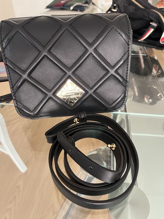 Carteira ou mala de cintura