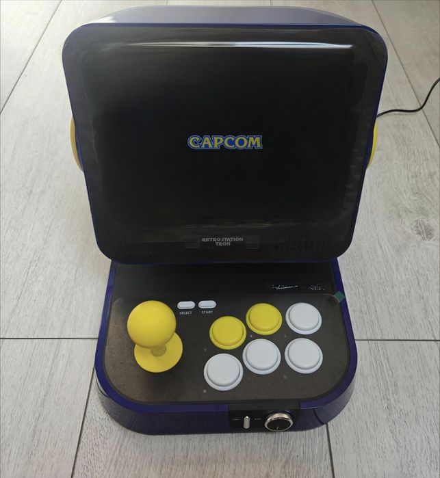 Capcom Retro Station C8 Nowa Automat  Street Fighter Mega Man Gry