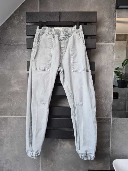 Szare spodnie joggery Zara r 164