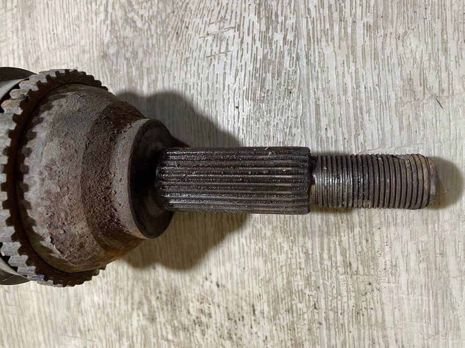 Привід передній правий Форд Транзіт 2.0 з промвалом