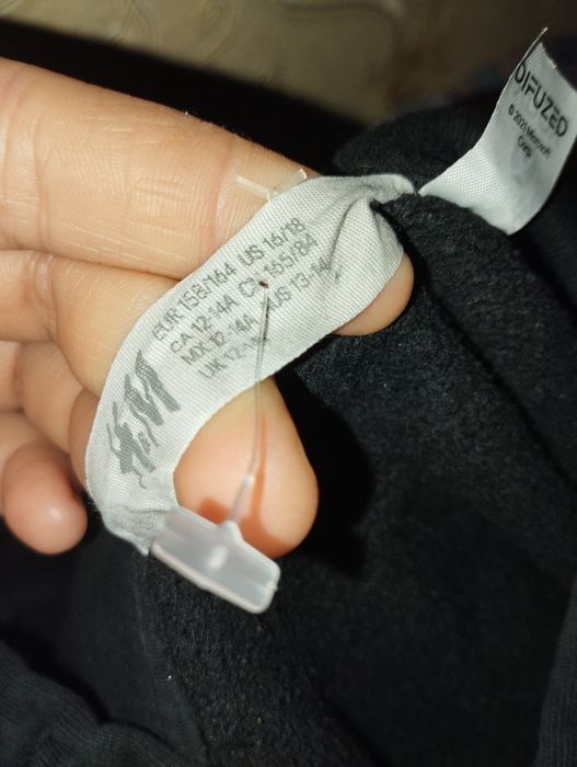 Кофта на хлопчика і дівчинку