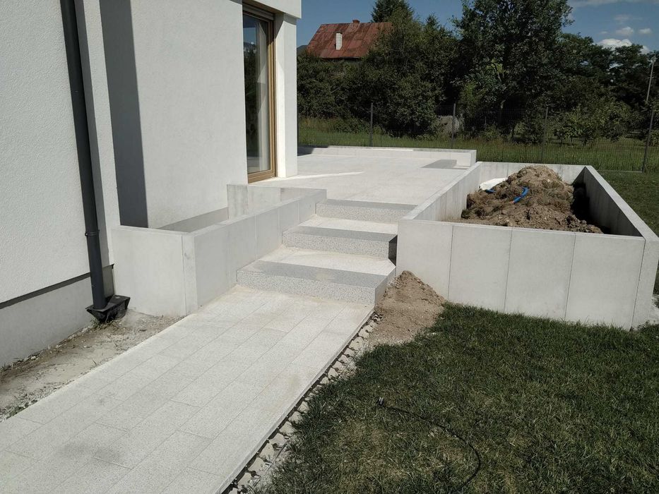 Układanie kostki brukowej/ brukarstwo / chodnik / podjazd