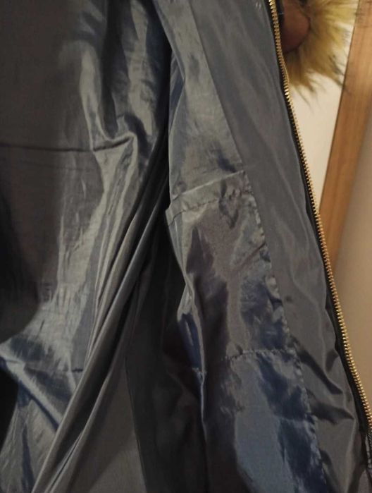 Płaszcz zimowy długa ciepła kurtka L XL granat pikowany ciepły kaptur