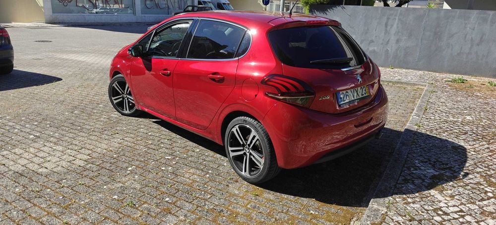 Peugeot 208 GT-Line