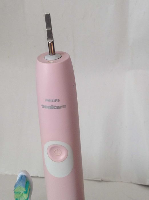 Электрическая зубная щетка Philips Sonicare HX680J Protective Clean