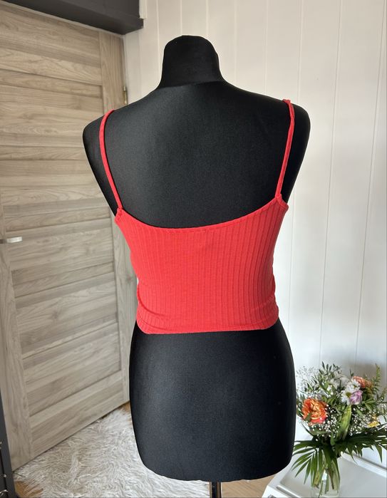 Czerwony crop top damski