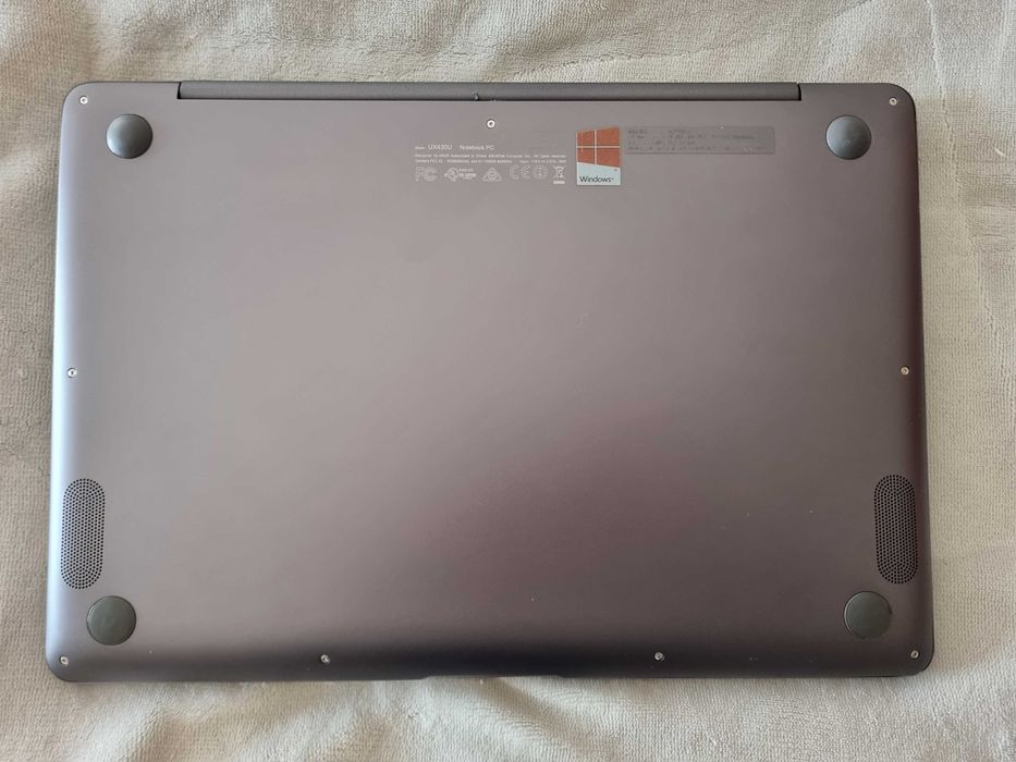 Asus ZenBook UX430UA – i7 | 16GB RAM | 512GB SSD | Bateria como nova