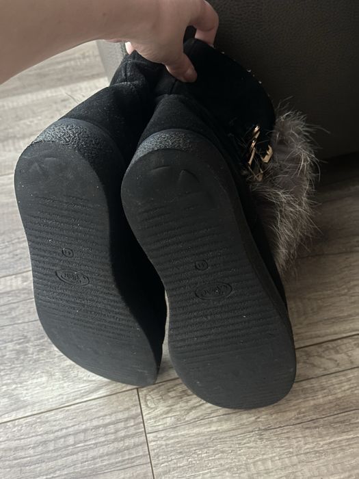 Жіночі зимові сапожки натуральна замша хутро чорнобурки