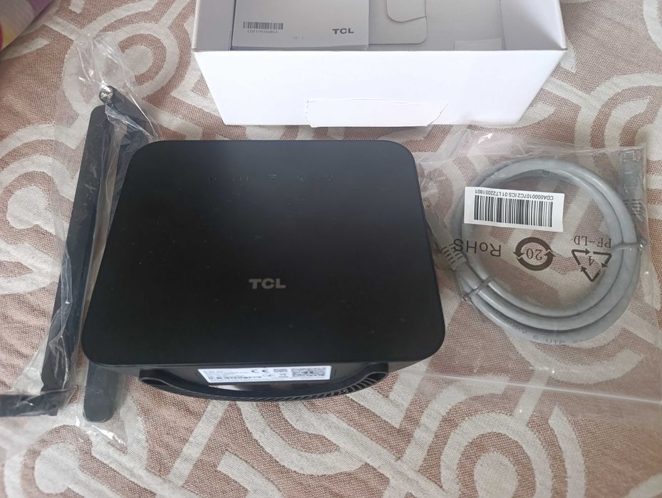 Wi-Fi роутер маршрутизатор TCL LINKHUB LTE HH42CV2 sim 4G