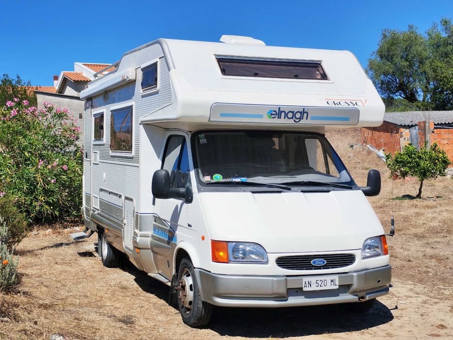 Autocaravana Ford Transit 2.5 Turbo