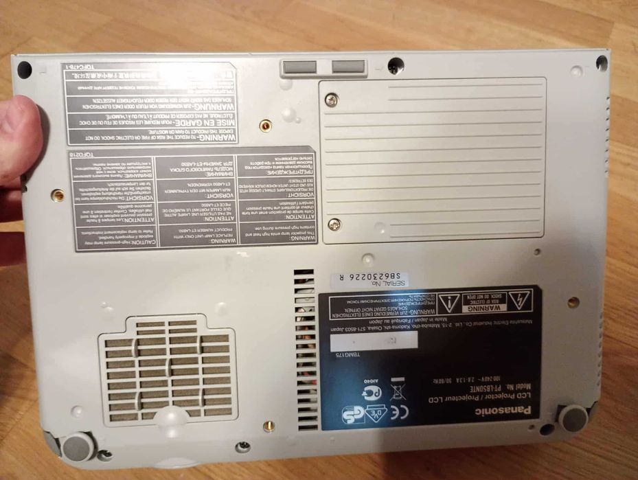Projektor Panasonic PT-LB50NTE