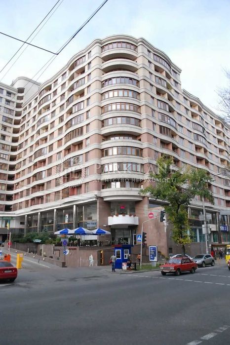 2к квартира Олімпійська Центр Саксаганського Антоновича Дипломат Хол