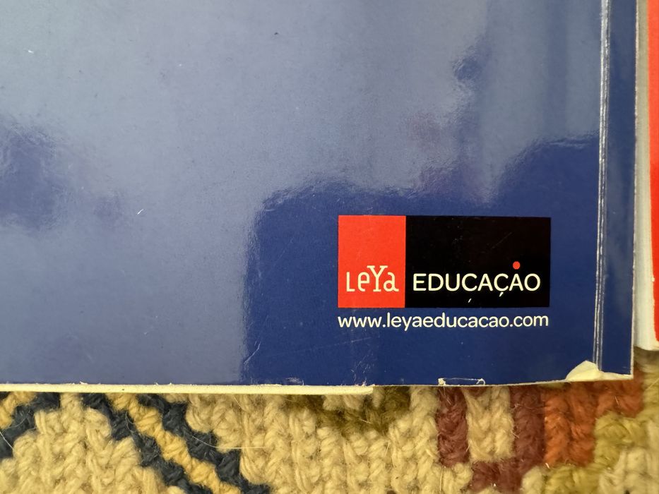Manual e Caderno de Atividades Frances