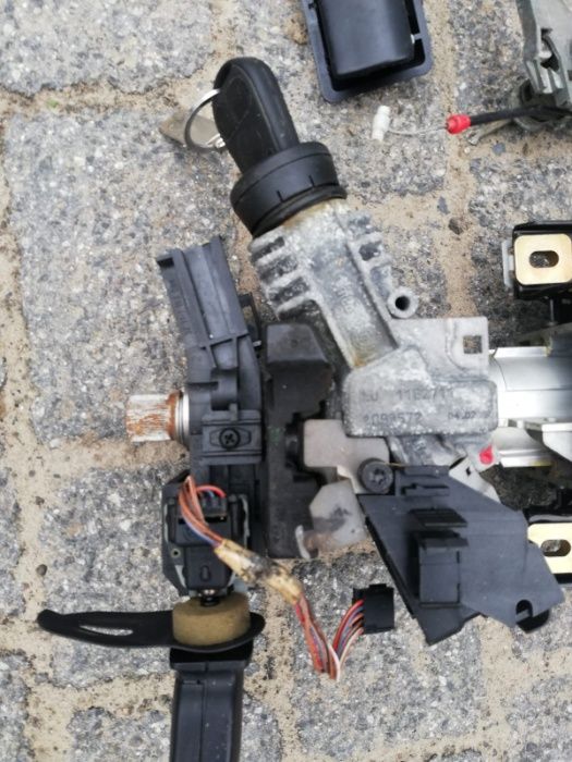 Stacyjka, wkładka zamka, wkładka schowka, kluczyk BMW E39 elektryczna