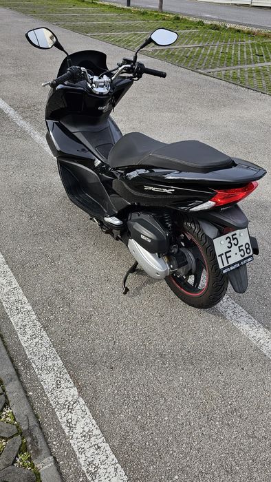 Pcx 125 em muito bom estado