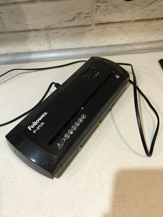 Laminator do papieru Fellowes