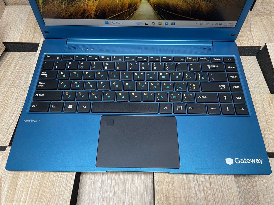 №5492 Ноутбук Gateway GWNR51416 FHD IPS/R5 3500U/SSD256Gb/8Gb