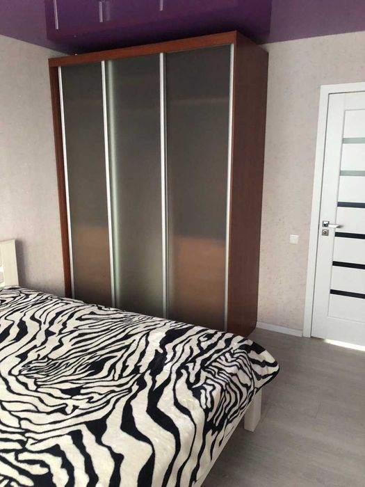 ПОДОБОВО оренда квартири Чугуїв! Центр. ПОСУТОЧНО аренда Чугуев 3х к!