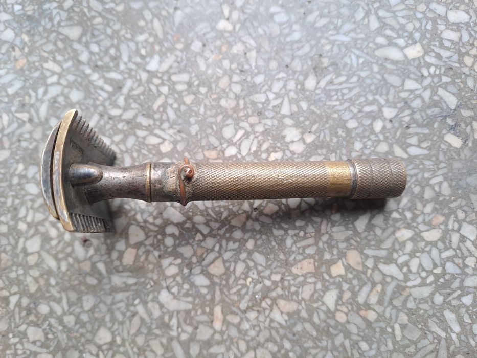 Maszynka do golenia GILLETTE SAFETY RAZOR z lat 1910–1919.