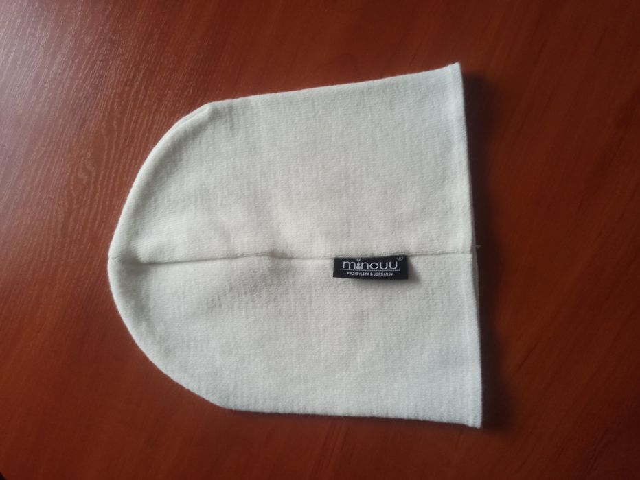 Czapka Minouu damska