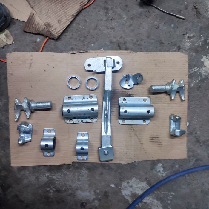 Штаба на задні двері на буси