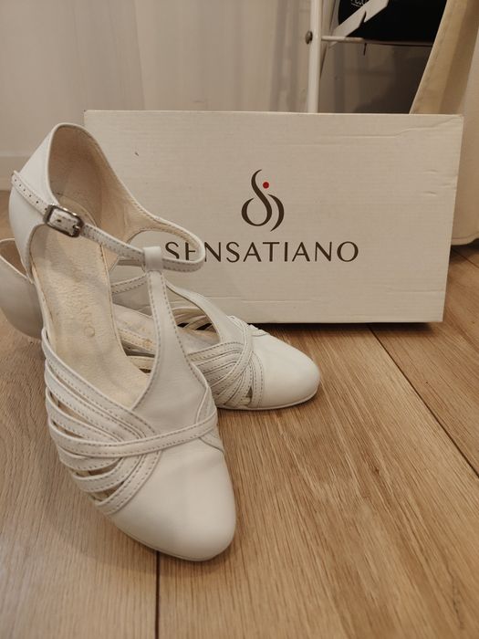 Buty ślubne Sensatiano 37