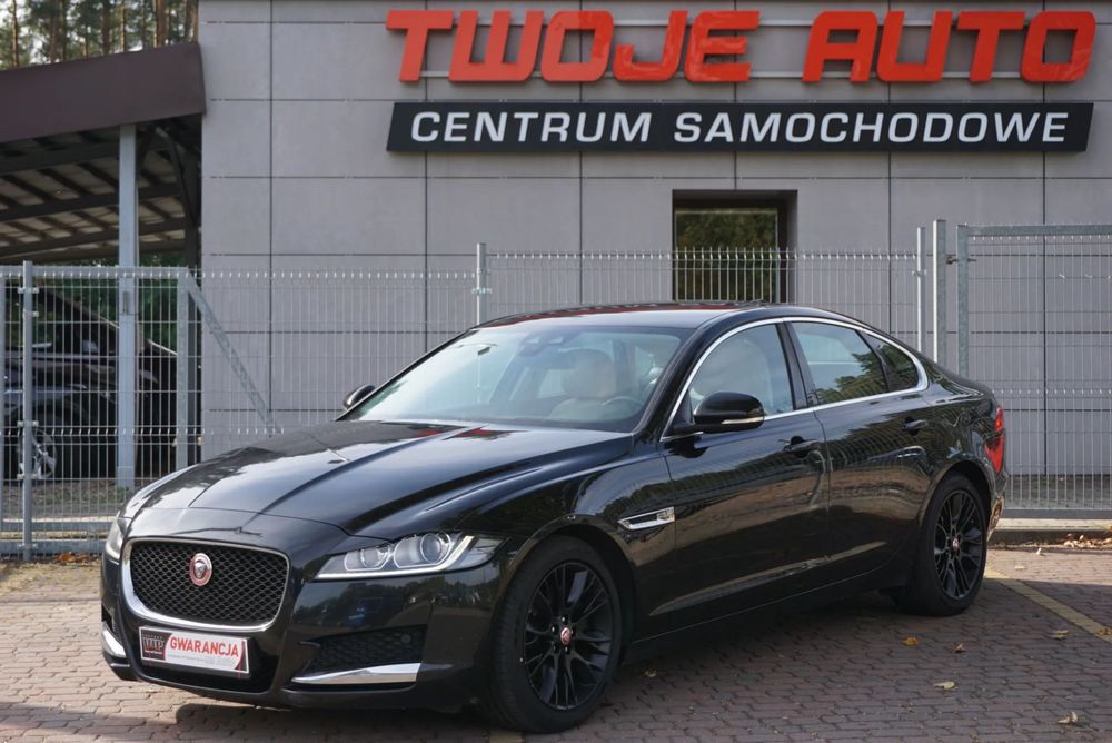 Jaguar XF