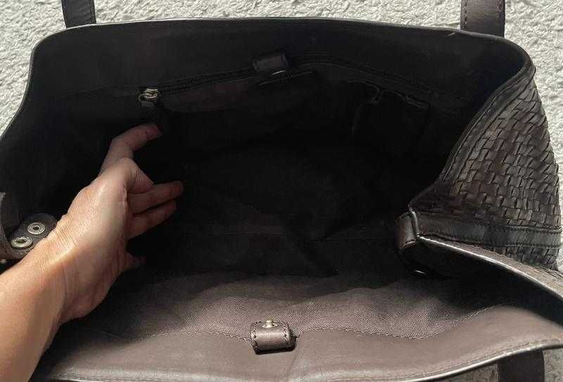 Оригинал.фирменная,стильная сумка из плетеной кожи max mara