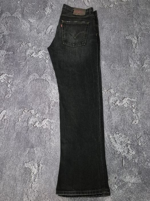 Levis bootcut jeans,flared