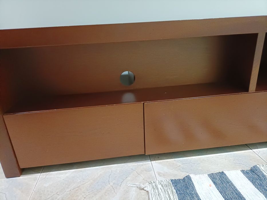 Mesa de madeira para sala