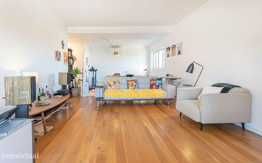 Apartamento T1 para arrendamento no condominio Villa Restelo