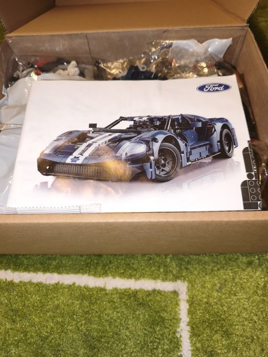 Klocki Technic Ford GT 1470 sztuk klocków technicznych. Nowy do montażu, klocki, naklejki, pudełko.