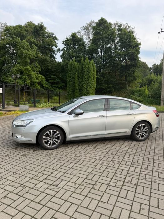 Citroen C5 2015 року дизель 2.0 автомат в ідеальному стані, дуже економна