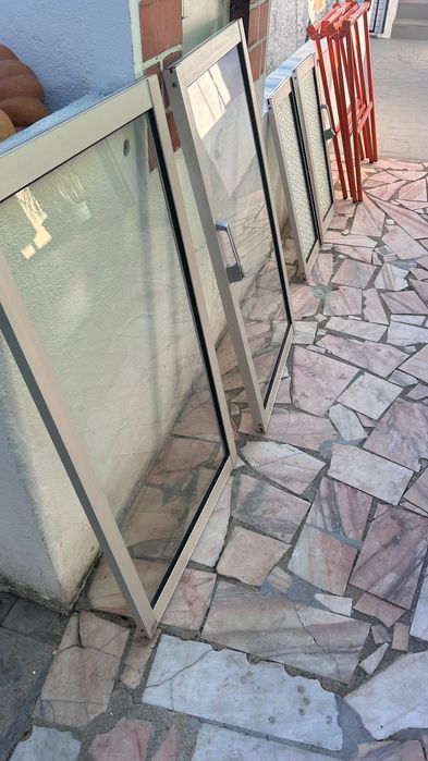 Janelas em alumínio usadas