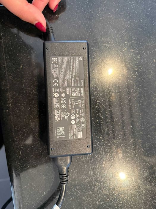 ASUS VivoBook 15 Laptop X560UD