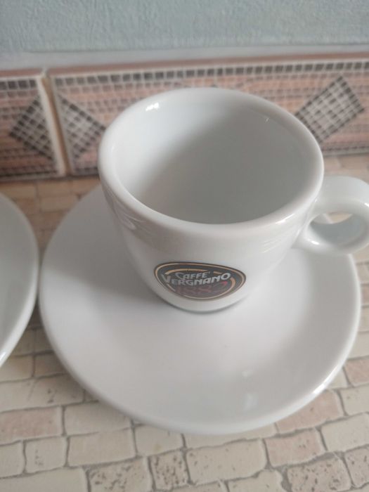 Чашки эспрессо с блюдцем