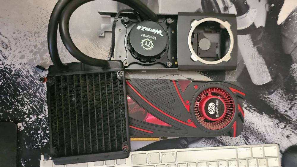 Sapphire Radeon R9 290X
