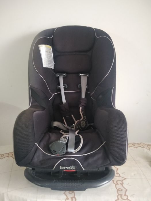 Cadeira auto de bebé