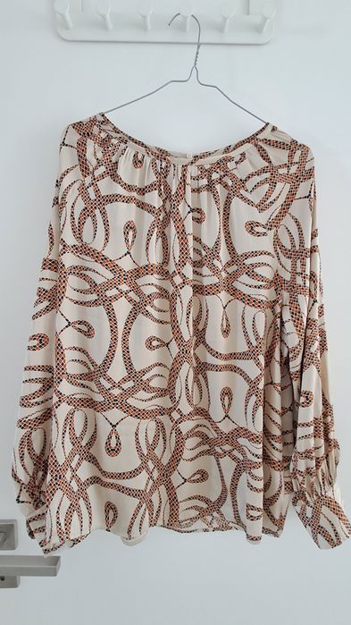 Camisas e blusas (H&M), tamanhos XL, 46