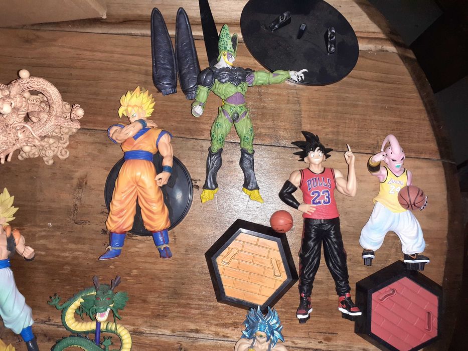 Figuras Dragon Ball Z Freeza Son goku vegeta cell broly trunks piccolo