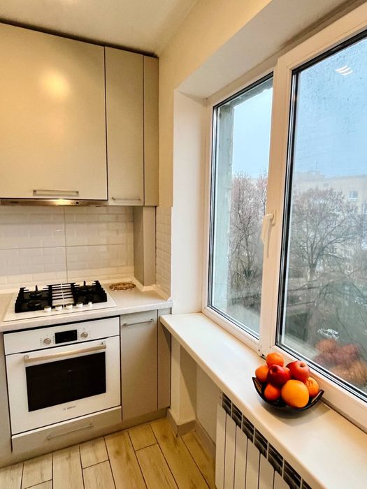 Продаж 3 кім квартири,Лаврська 4, Івана Мазепи, метро Арсенальна,Печерськ
