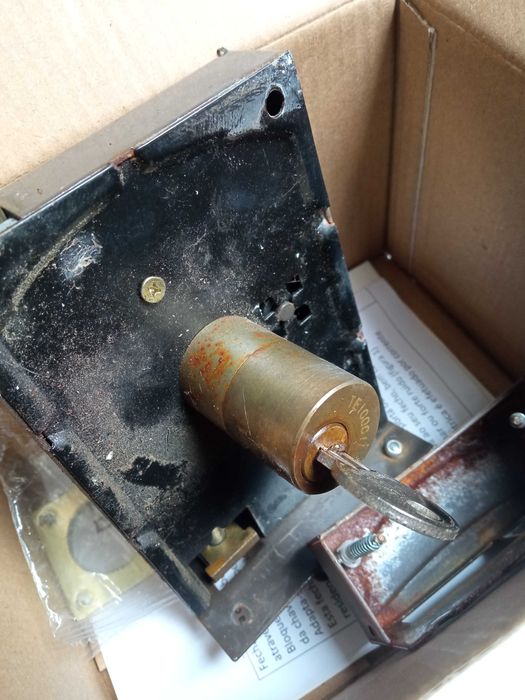 Fechadura Teicocil caixa 12 Esq